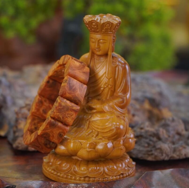 vong tay phong thuy go nu huyet long 1